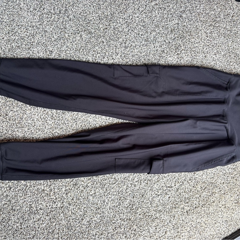 Old Navy Black cargo joggers